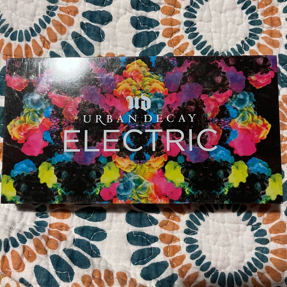 Urban Decay electric palette